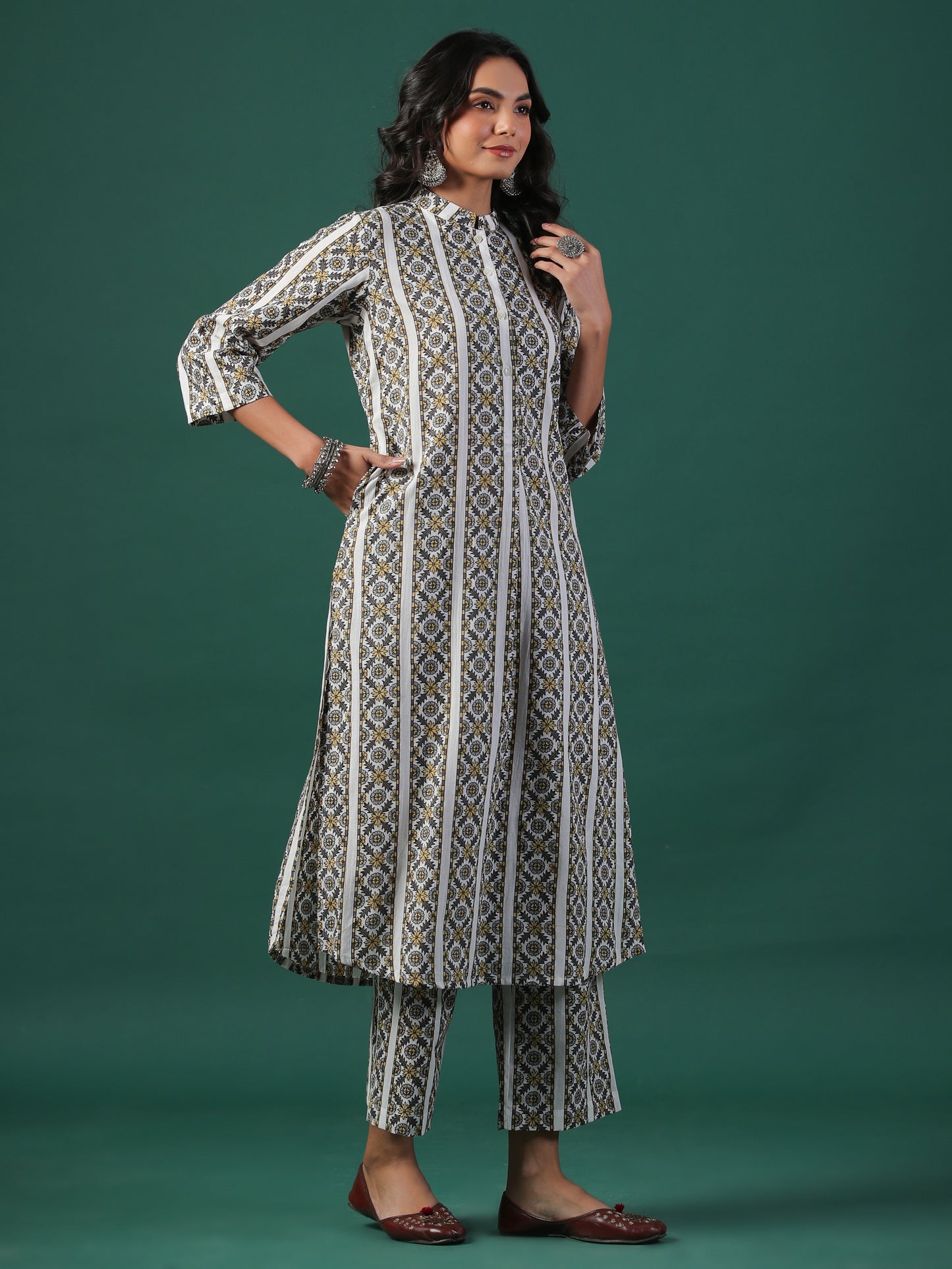 Classic Geometric Set - Set of 2 (Pant + Kurta)