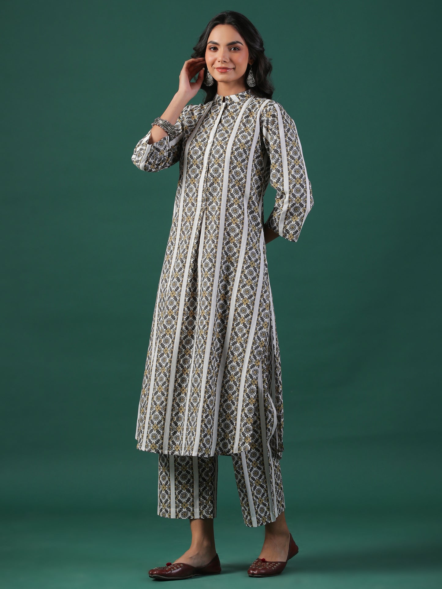 Classic Geometric Set - Set of 2 (Pant + Kurta)